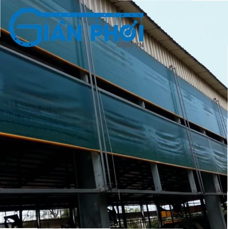Bạt che trang trại giúp bảo vệ vật nuôi và cây trồng