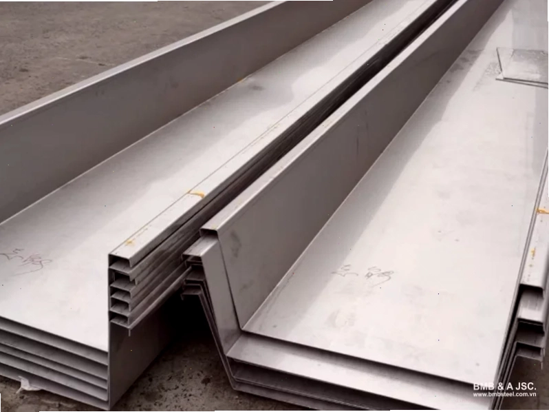 Máng xối hình chữ U là kiểu dáng phổ biến cho thiết kế máng xối và thoát nước
