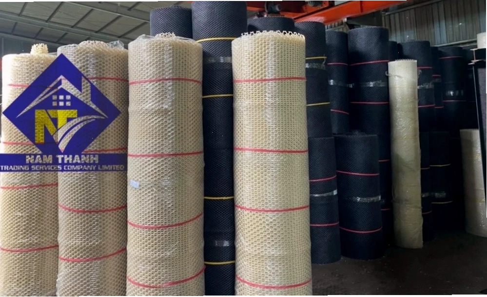 Ưu điểm của lưới nhựa xây chuồng gà